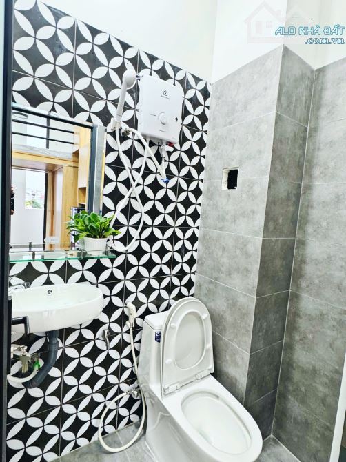 CHDV  MỚI - 16 PHÒNG FULL NỘI THẤT - DÒNG TIỀN 66 triệu/tháng - NHẬN VỀ KHAI THÁC NGAY - 9