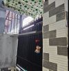 BÁN NHÀ VỊ TRÍ ĐẸP – THẲNG 1 TRỤC RA GALAXY NGUYỄN VĂN QUÁ – 43M² – SHR
