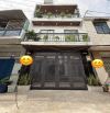 Ngay Vincom Quang Trung, view phi trường, 22m2, 3 tầng, hiểm thông, an ninh