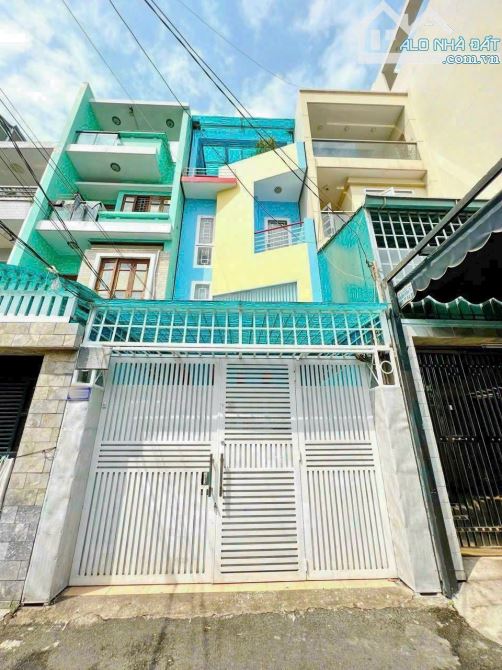 Bán Nhà 4 Tầng 4.2 x 18 Xe Hơi Vào Nhà 4PN tại Lâm Văn Bền Quận 7 - 10,5 Tỷ