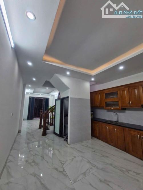Bán nhà 4 tầng 37m² Phú Lương – Gần Đại học Đại Nam, chợ Xốm Vị trí đẹp, ngõ thông,
