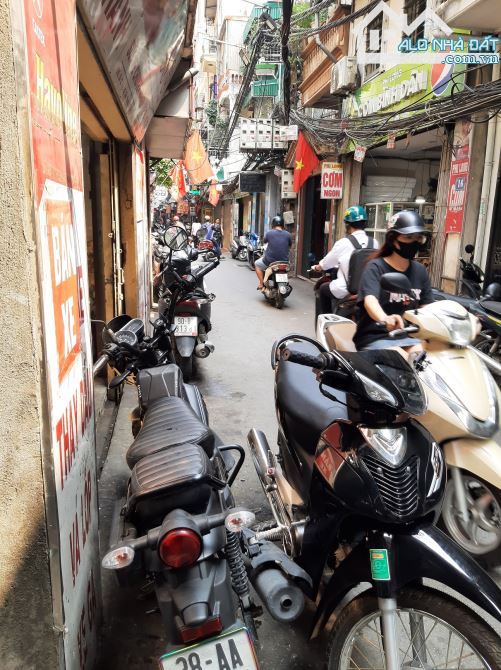 HIẾM - MẶT NGÕ VĂN HƯƠNG - KINH DOANH TỐT - KHÔNG QUY HOẠCH - 31M2 HƠN 7 TỶ.