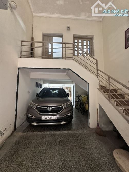 HOÀNG QUỐC VIỆT – PHÂN LÔ – GARA – Ô TÔ VÀO NHÀ – 59/65M² – 5 TẦNG – MT 4.5M – 21.6 TỶ