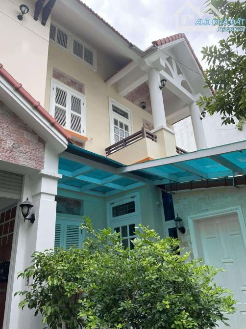 Nguyễn Văn Thoại -309m2 - 3 Tầng- gần biển- ngang 10m. Chỉ 100tr/m2