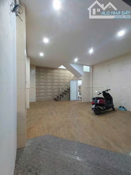 GIÁ RẺ - KHÁCH MUA CHO THUÊ - GIỮ TIỀN - TT ĐỐNG ĐA - DÒNG TIỀN 20-25TR/ THÁNG - 47M 6T