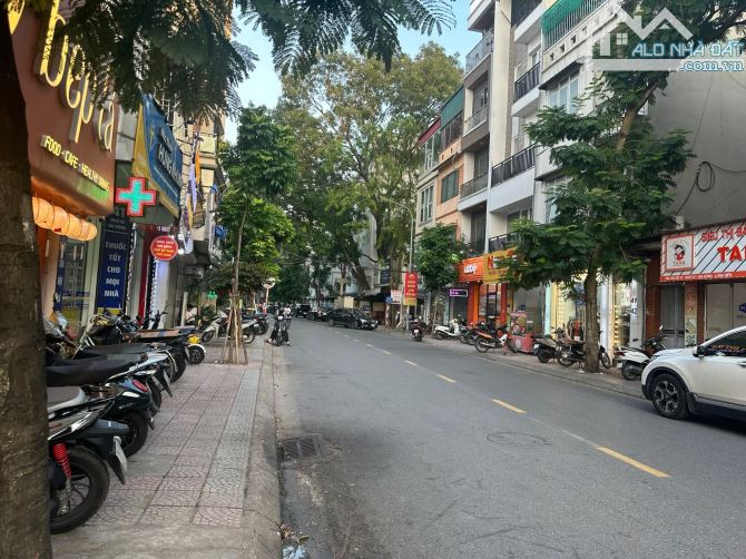 BÁN NHÀ PHỐ SÀI ĐỒNG LONG BIÊN NHỈNH 20 TỶ 78 m, MT 4.5m, Ô TÔ  ,KINH DOANH, VỈA HÈ RỘNG