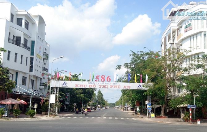 NỀN BIỆT THỰ 650 M2 VIEW SÔNG, THUỘC KDC 586 , TP CẦN THƠ
