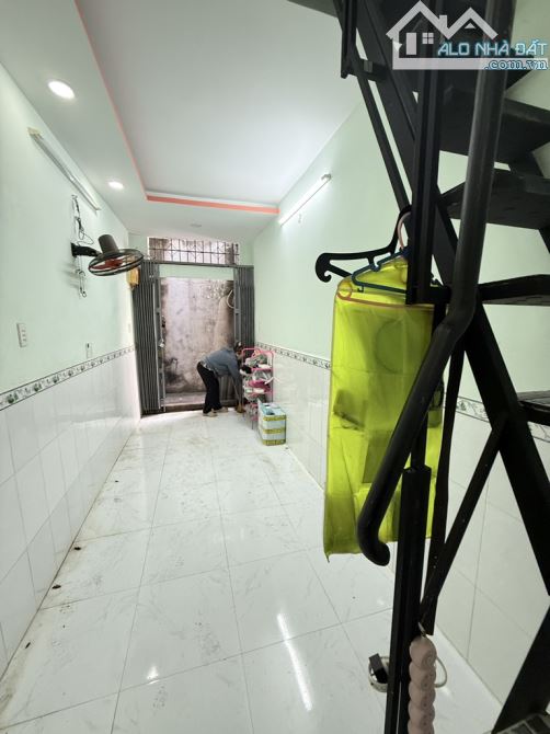 NHÀ TÂN BÌNH - 2 TẦNG - SỔ RIÊNG HC ĐỦ - 15M2 - 2PN TRẦN VĂN QUANG - 1.7X TỶ TL