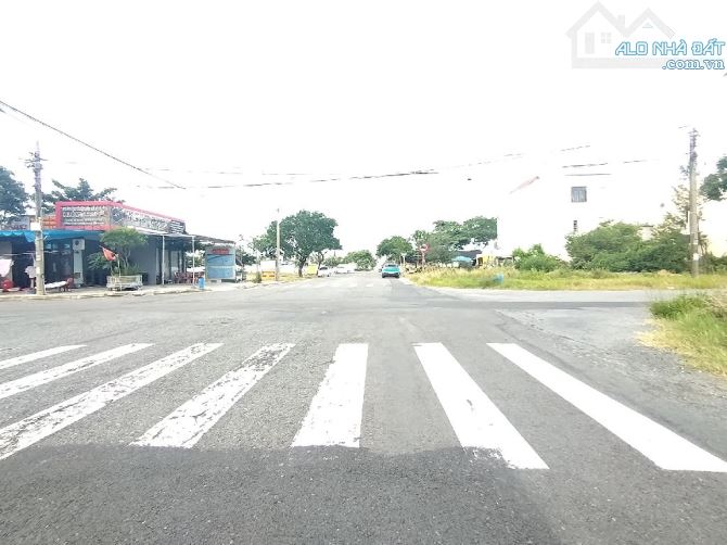 HOT !BÁN ĐẤT MẶT TIỀN NGUYỄN THẦN HIẾN -NGŨ HÀNH SƠN - ĐƯỜNG 10M5 - CÁCH BIỂN VÀI BƯỚC