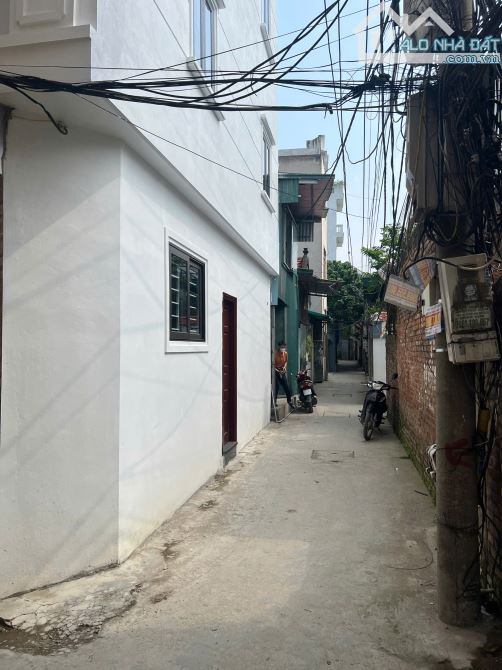 BÁN NHÀ ĐẸP AN KHÁNH – 32m² x 5 TẦNG MỚI – NGÕ THÔNG TỨ TUNG – GẦN CHỢ!