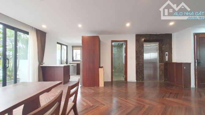 TÂY HỒ - SIÊU PHẨM DÒNG TIỀN 5 TỶ/NĂM!  🌟 BIỆT THỰ SANG TRỌNG 249m² x 9 TẦNG, GARA ÔTÔ,