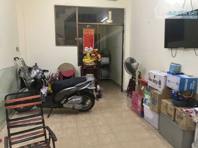 BÁN NHÀ 3 TẦNG ĐẸP – HẺM XE HƠI – LÊ HỒNG PHONG, P.01, Q.10