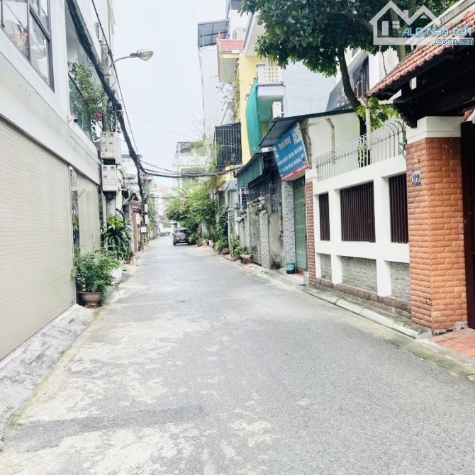 Bán nhà 4 tầng Vũ Đức Thận , Lô góc , ngõ thông , ô tô đỗ , đầu tư sinh lời
