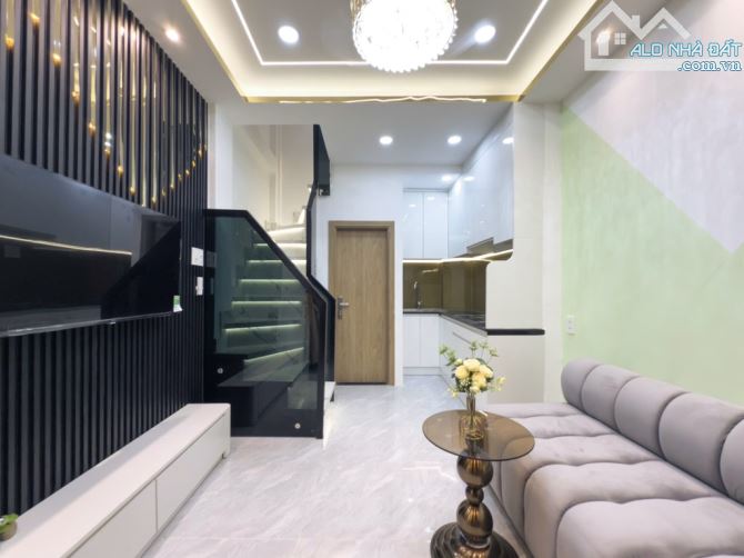 BÁN NHÀ ĐẸP 3 LẦU TRUNG TÂM GÒ VẤP + SÂN THƯỢNG – FULL NỘI THẤT – GIÁ CHƯA TỚI 4Đ - 10