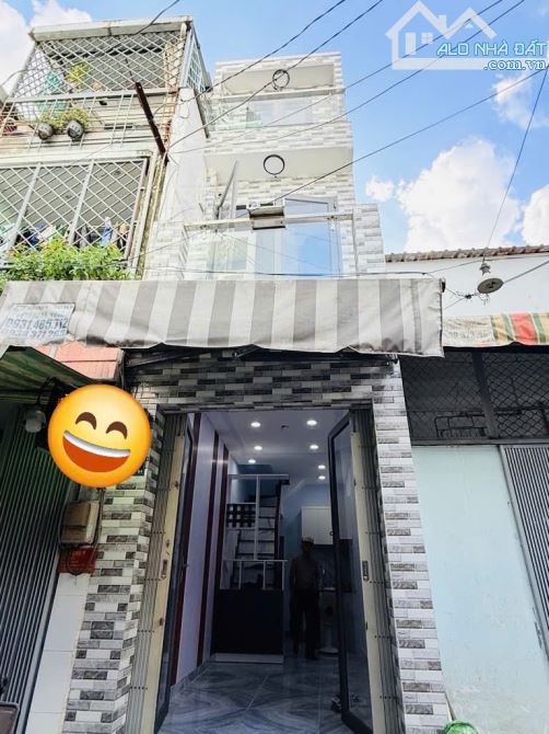 MẶT TIỀN KINH DOANH  TÂN VĨNH ĐƯỜNG SỐ  TRUNG TÂM Q4  CÓ 2 TỶ - 11