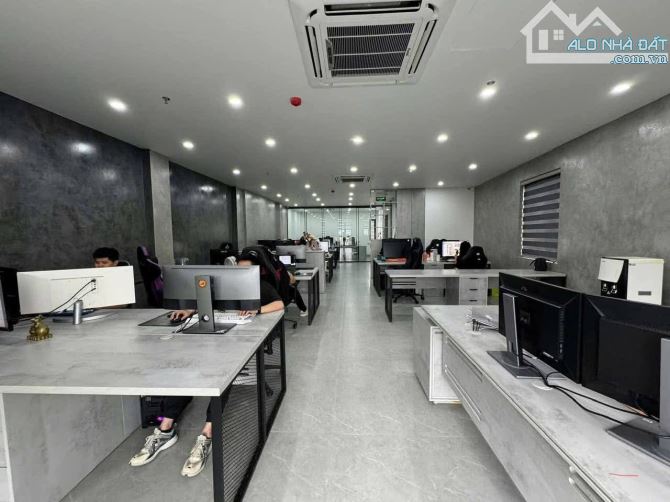 Bán nhà mặt phố, vỉa hè Trần Thái Tông 90m2 7 tầng MT 6m 67tỷ - 1