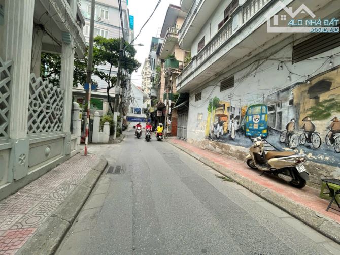 BÁN NHÀ LÔ GÓC 18,5 TỶ 50m 7 TẦNG MT 4,7m VỈA HÈ Ô TÔ TRÁNH KINH DOANH ĐỘI NHÂN BA ĐÌNH - 1