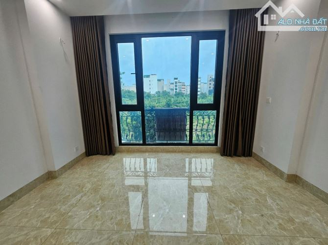 Bán nhà Bà Triệu Phân Lô, 2 mặt thoáng, 50m2, 5 tầng thang máy: 9,8 tỷ - 1