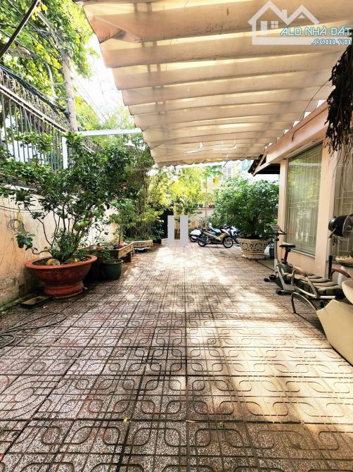 Biệt thự Góc 2MT gần 300m2 Mặt tiền Trần Cao Vân, P.Phú Nhuận. Giá chỉ 130tr/m2 - 1