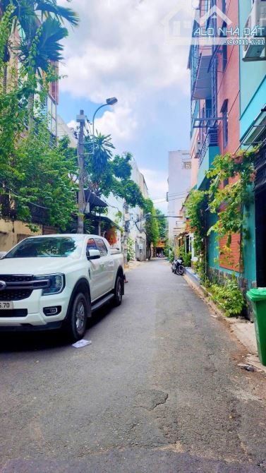 TRƯƠNG CÔNG ĐỊNH - BÀU CÁT TÂN BÌNH - DT80m2 ( 4,5 ❌18m ) 3 TẦNG - CHỈ 14 TỶ - 1