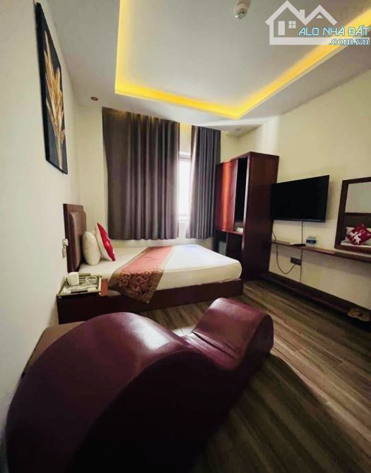 BÁN KHÁCH SẠN 8 TẦNG MẶT TIỀN PHAN LIÊM  90M  - 19 PHÒNG  - CÁCH BIỂN 50M  - 29 TỶ - 1