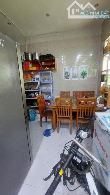 NHÀ DẪY B NGÔ QUYỀN QUANG TRUNG LÔ GÓC 2 THOÁNG OTO ĐỖ CỔNG MT RỘNG 4 TẦNG 50M 14,5 TỶ - 1