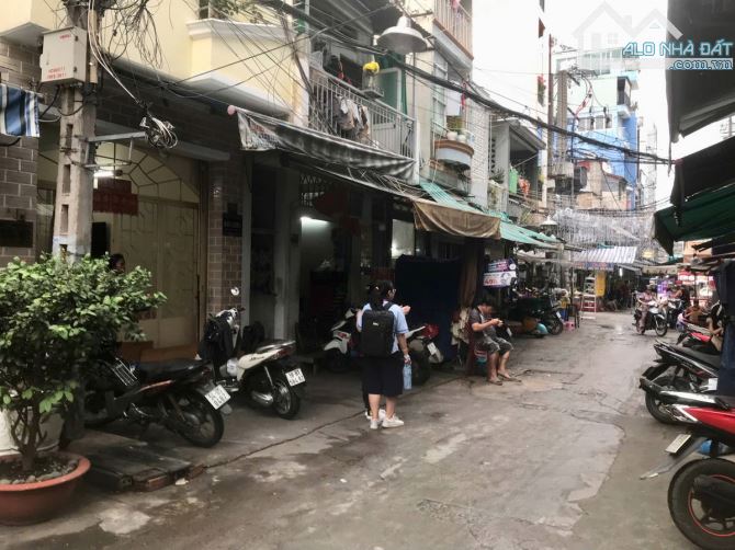 BÁN NHÀ 3 TẦNG ĐẸP – HẺM XE HƠI – LÊ HỒNG PHONG, P.01, Q.10 - 1