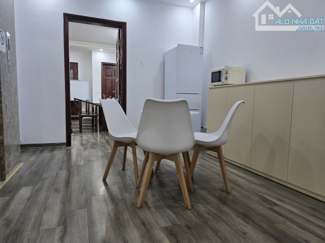 ĐƯỜNG 800A 16 TỶ DT 60M MT 4M 5T Ô TÔ TRÁNH  DIỆN TÍCH RỘNG KINH DOANH - 1