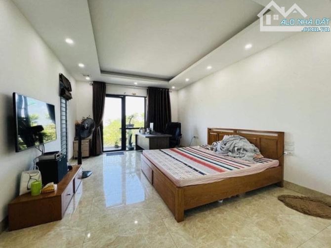 Đỉnh nóc!! BT Xuân Phương Tasco 3 mặt tiền - trục chính kinh doanh - View hồ công viên - 1