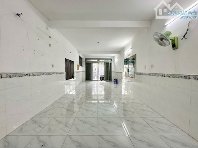 Nhà mặt tiền kinh doanh đường lý thường kiệt ngay chợ gò vâp135m2 20 tỷ bán gấp - 1