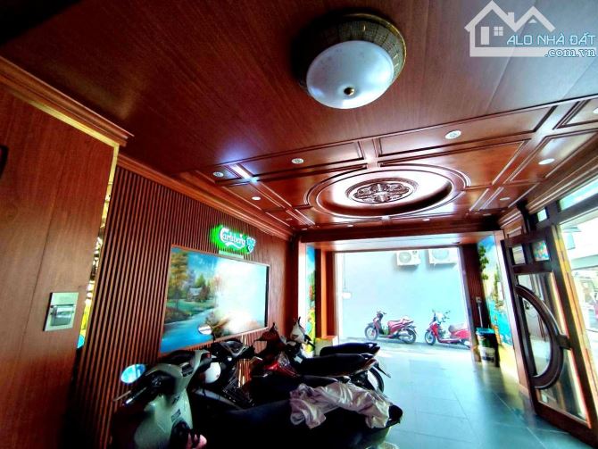 Bán khách sạn Phường 10 Gò Vấp, Góc 5 tầng, thu gần 200tr.th, Phan Văn Trị, 19.x tỷ - 1