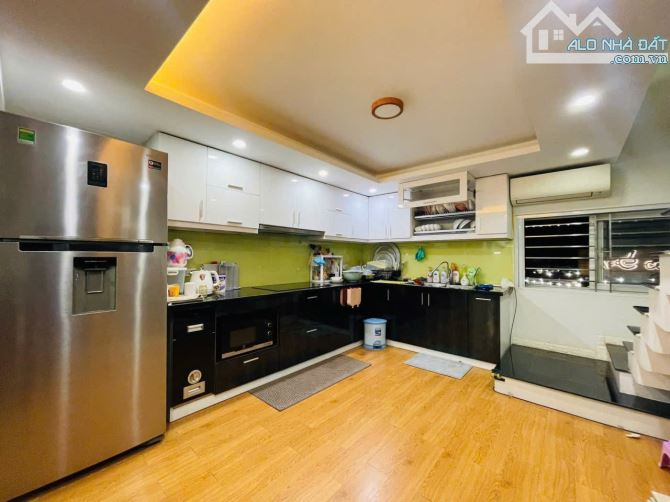 Bán Nhà Khu Phân Lô  Ô TÔ, KINH DOANH 50m 11,5 tỷ, Nguyễn Viết Xuân, Thanh Xuân. - 1