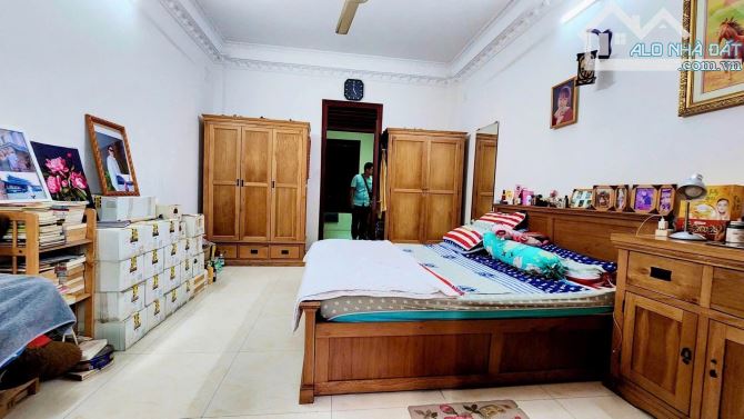 TRƯƠNG CÔNG ĐỊNH - BÀU CÁT TÂN BÌNH - DT80m2 ( 4,5 ❌18m ) 3 TẦNG - CHỈ 14 TỶ - 16