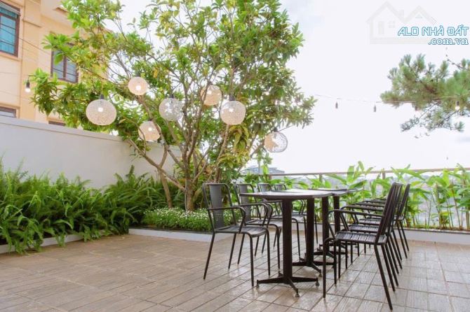 Villa hiện đại View Đẹp nằm ngay cửa ngỏ vào Trung Tâm Đà Lạt 296m2 MT đường 3/4 giá 45 Tỷ - 16