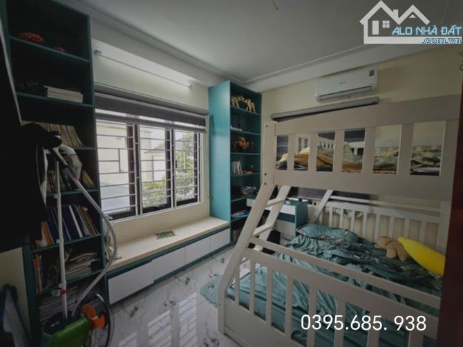 Bán nhà Biên Giang- lô góc - giá rẻ đầu tư là lời - 2