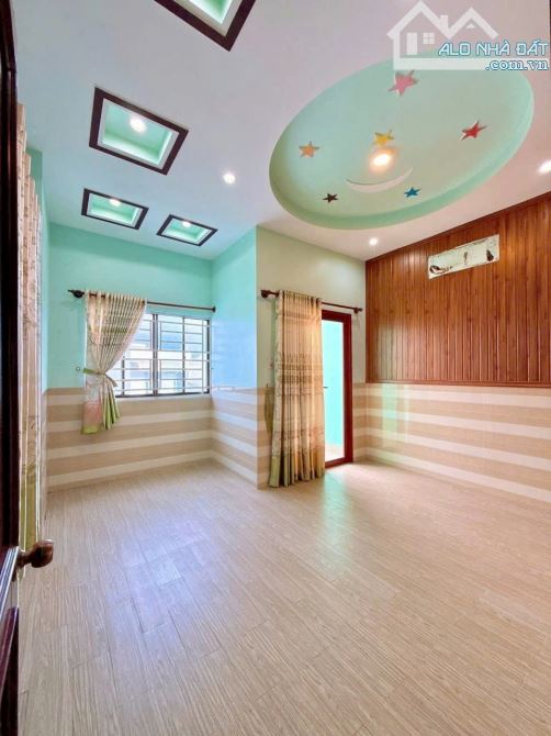 Chỉ 5,x TỶ có ngay NHÀ kiệt HÀ HUY TẬP ĐÀ NẴNG: 140m² =4 x 35m - 3 TẦNG 4 PN 4 WC - 2