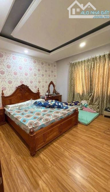 BÁN NHÀ ĐẸP SÁT LÊ TRỌNG TẤ.N - NGÃ TƯ GÒ MÂ.Y - HẺM XE HƠI - ( 5X16M ) - 2