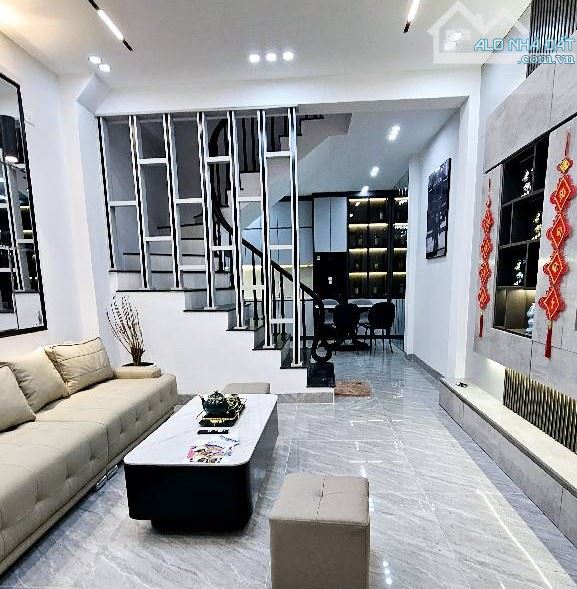 💥Nhà ĐẸP CỰC HIẾM TT Xuân Thủy 42m2 4 tầng sát đường Ô TÔ nhỉnh 10 tỷ - 2