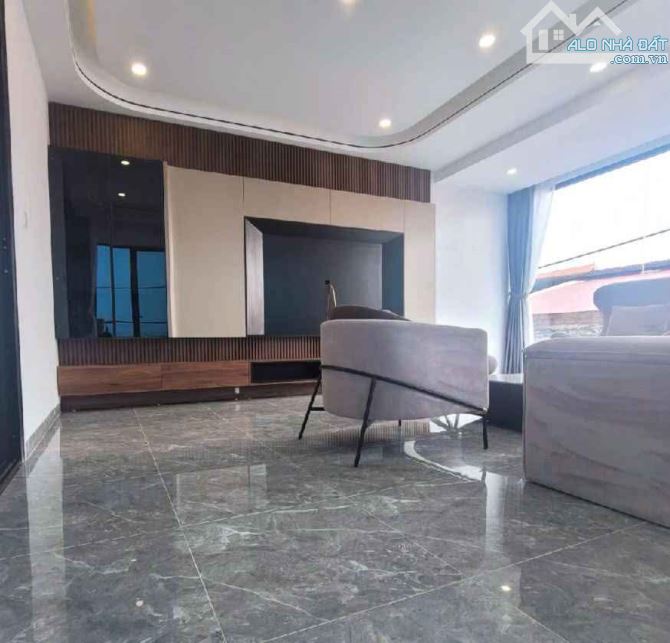 nhà mới - lô góc - mặt tiền khủng - ô tô bậu cửa - thang máy - 2