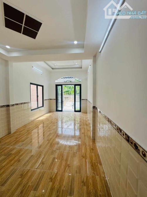 Bán Nhà Tân Chánh Hiệp 13, 88m2, 2 Tầng, Thông sàn, Đường 4m,xe hơi ngủ trong nhà - 2