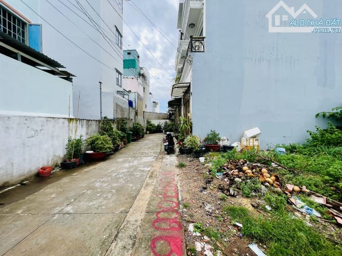 Giá Tốt 4,8 Tỷ Đất Khu Phân Lô Đường Hương Lộ 2 Gần Tên Lửa 4x16m SHR - 2