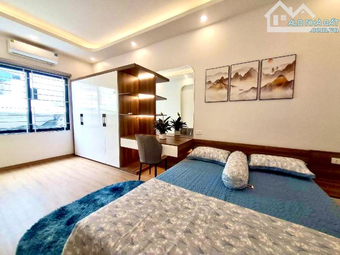 NGÕ RỘNG TRƯỚC NHÀ 3,5 m , Ô TÔ TRÁNH , ĐỖ CỔNG , FUL NỘI THẤT Ở LUÔN , CHỦ THIỆN CHÍ BÁN - 2