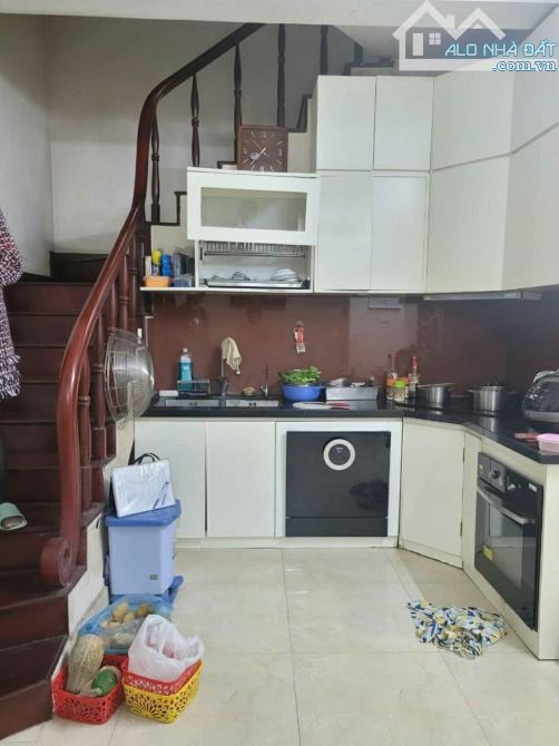 HIẾM - MẶT NGÕ VĂN HƯƠNG - KINH DOANH TỐT - KHÔNG QUY HOẠCH - 31M2 HƠN 7 TỶ. - 2