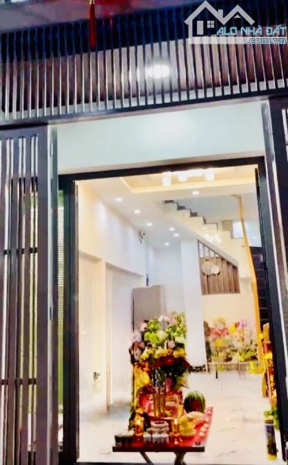 NHÀ MẶT TIỀN KINH DOANH - SÁT CẦU NGUYỄN VĂN CỪ PHƯỜNG 1 - QUẬN.8 - NHỈNH 7 TỶ - 2
