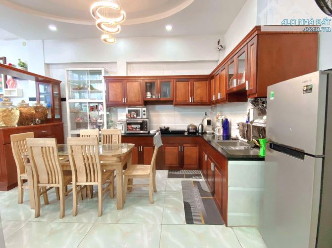 BÁN NHÀ PHỐ ĐẸP PHAN HUY ÍCH, HẺM 8M THÔNG – 5 TẦNG – 100M2, CHỈ 12 TỶ 5 - 2