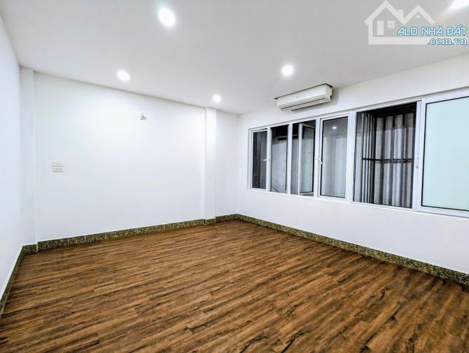 GIÁ RẺ - KHÁCH MUA CHO THUÊ - GIỮ TIỀN - TT ĐỐNG ĐA - DÒNG TIỀN 20-25TR/ THÁNG - 47M 6T - 2