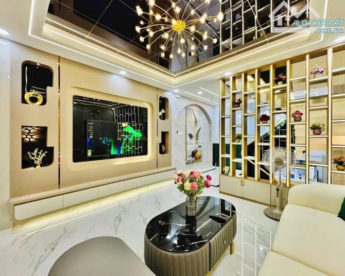 Siêu Phẩm Nhà Phố 5 Tầng Lê Văn Thọ, Gò Vấp – Hẻm Thông 6m, Nội Thất Cao Cấp – Chỉ 11,9 Tỷ - 2