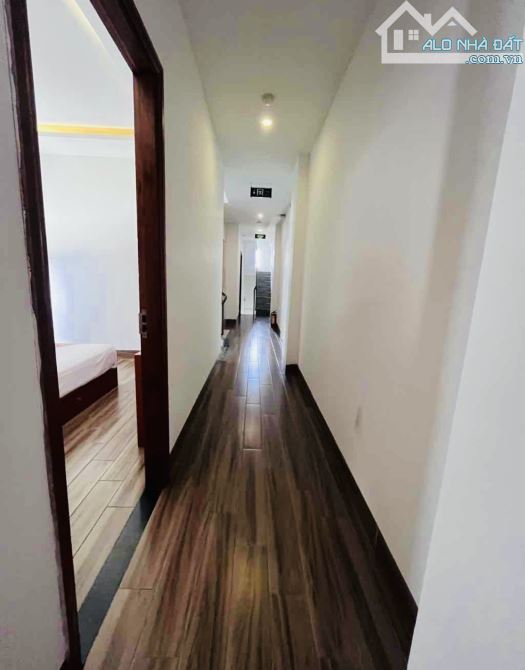 BÁN KHÁCH SẠN 8 TẦNG MẶT TIỀN PHAN LIÊM  90M  - 19 PHÒNG  - CÁCH BIỂN 50M  - 29 TỶ - 2
