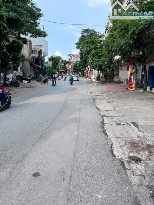 BÁN ĐẤT ĐÔNG MỸ - THANH TRÌ GẦN CHỢ- CÁCH TRỤC CHÍNH 20M- NGÕ RỘNG 46M X 4,75 TỶ - 2