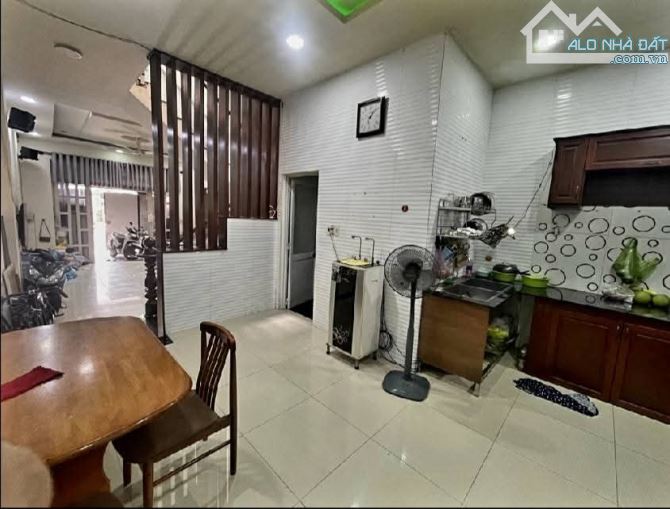 Bán nhà khu bình phú mặt tiền đường 16m ( 4 x 19 ) 5 tầng nội thất cao cấp chỉ 14,5 tỷ. - 2